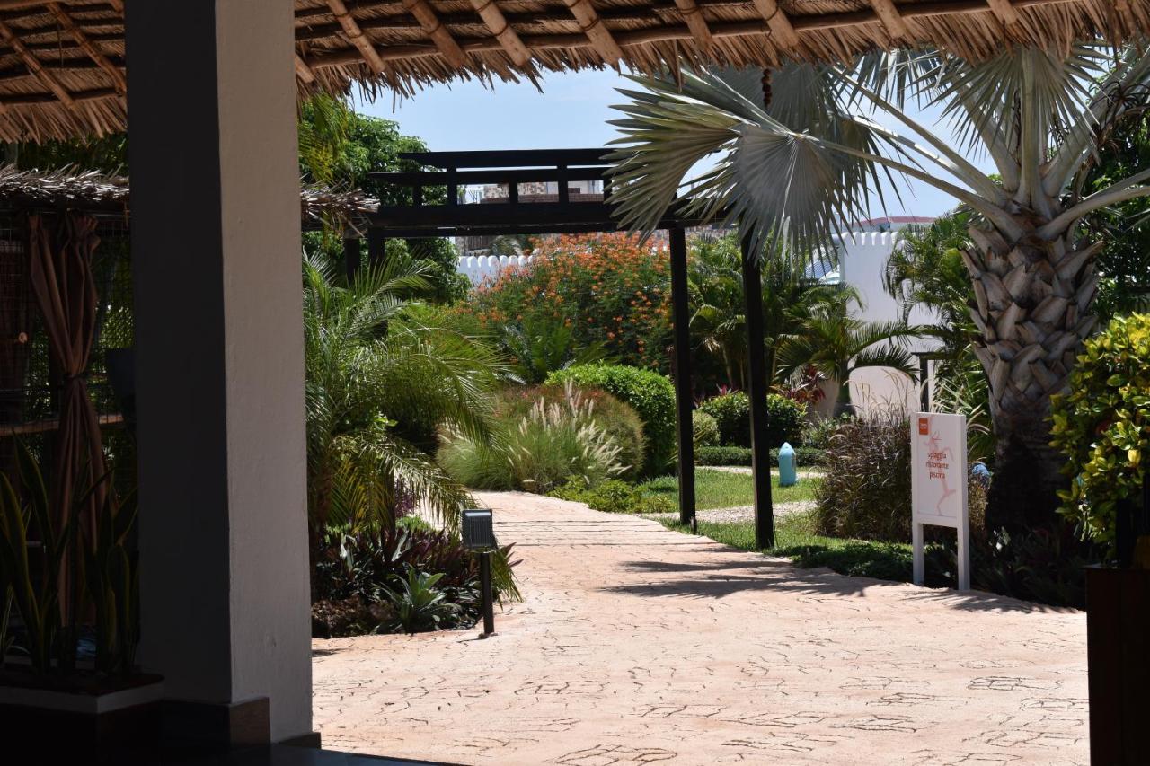 Kendwa Beach Resort Buitenkant foto
